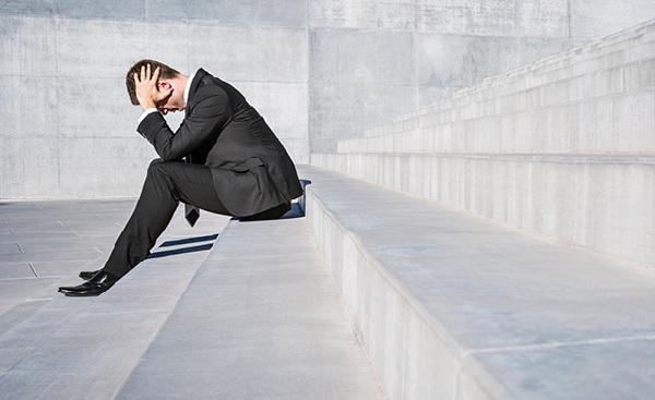 Ám ảnh bởi thất bại