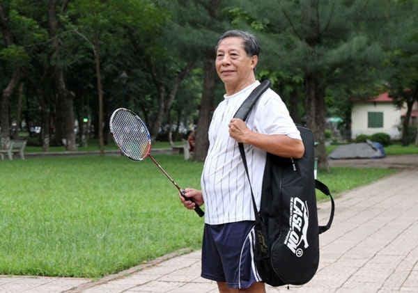 Chơi cầu lông giúp tinh thần sảng khoái, lạc quan