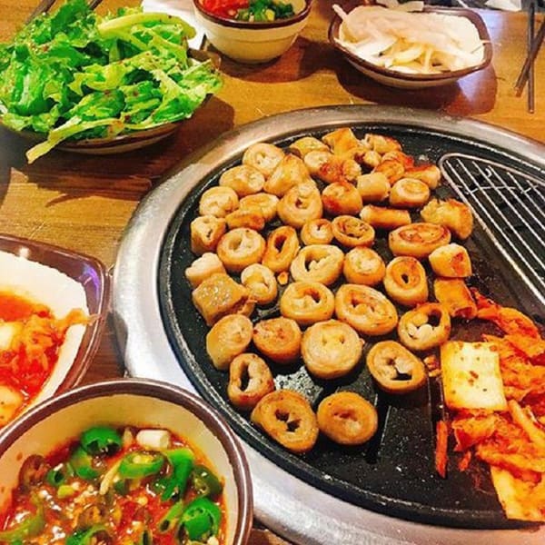 Lòng nướng kiểu Hàn Quốc - món ăn ngon miệng với rượu Soju
