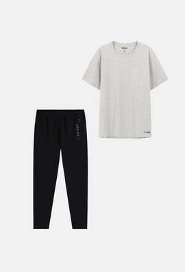 Product side /image/March2023/Combo_Ao_thun_Cotton_Compact___Quan_dai__Essential_Jogger12.jpg