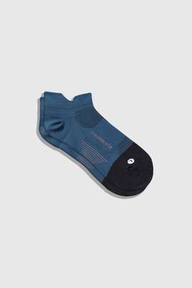 Product side /image/March2023/TatVo_the_thao_co_ngan_Compression_Techfit3.jpg