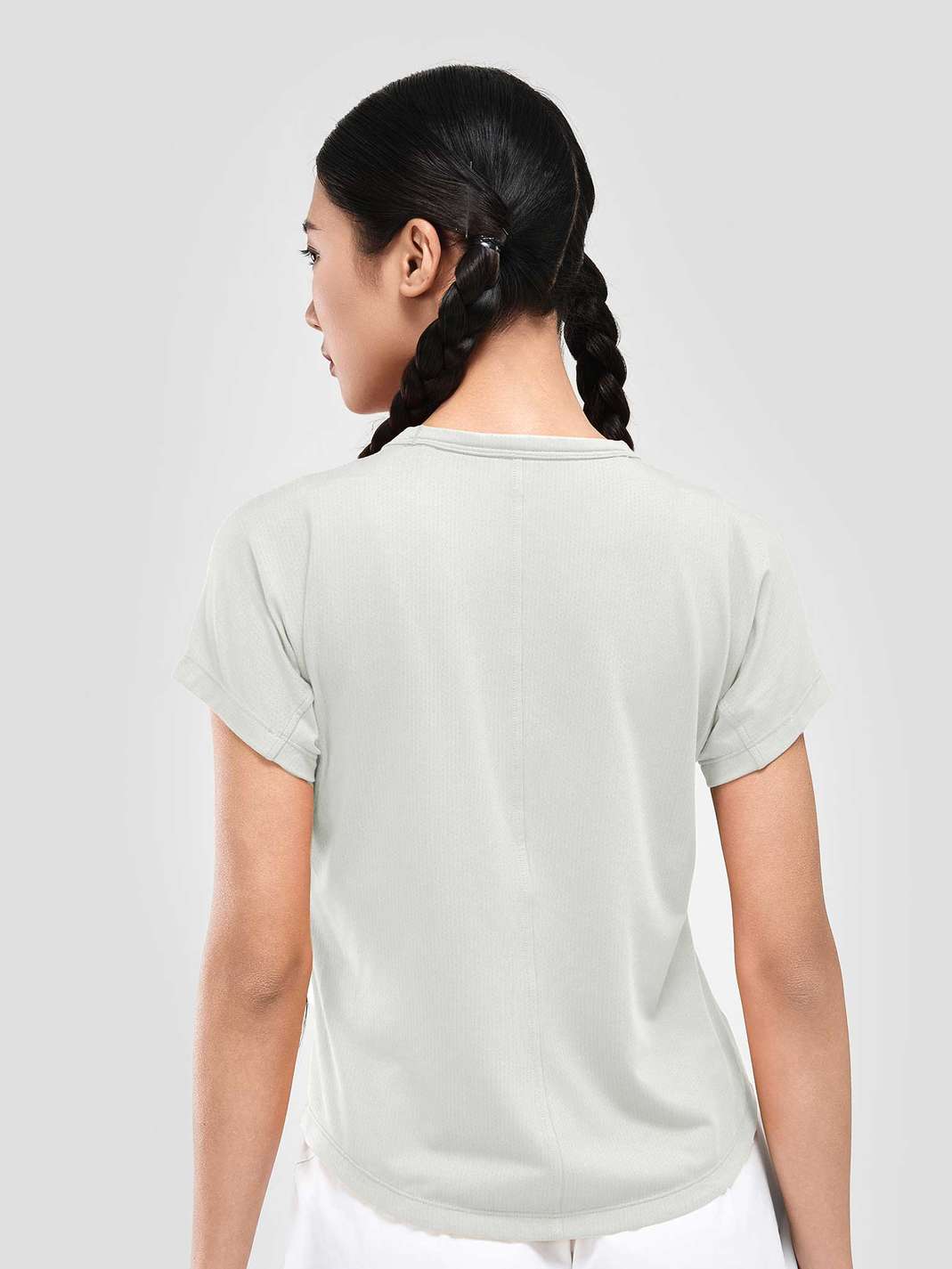 Product Image /image/March2025/ao-the-thao-nu-co-gian-slim-tee-3-xam-2_43.jpg