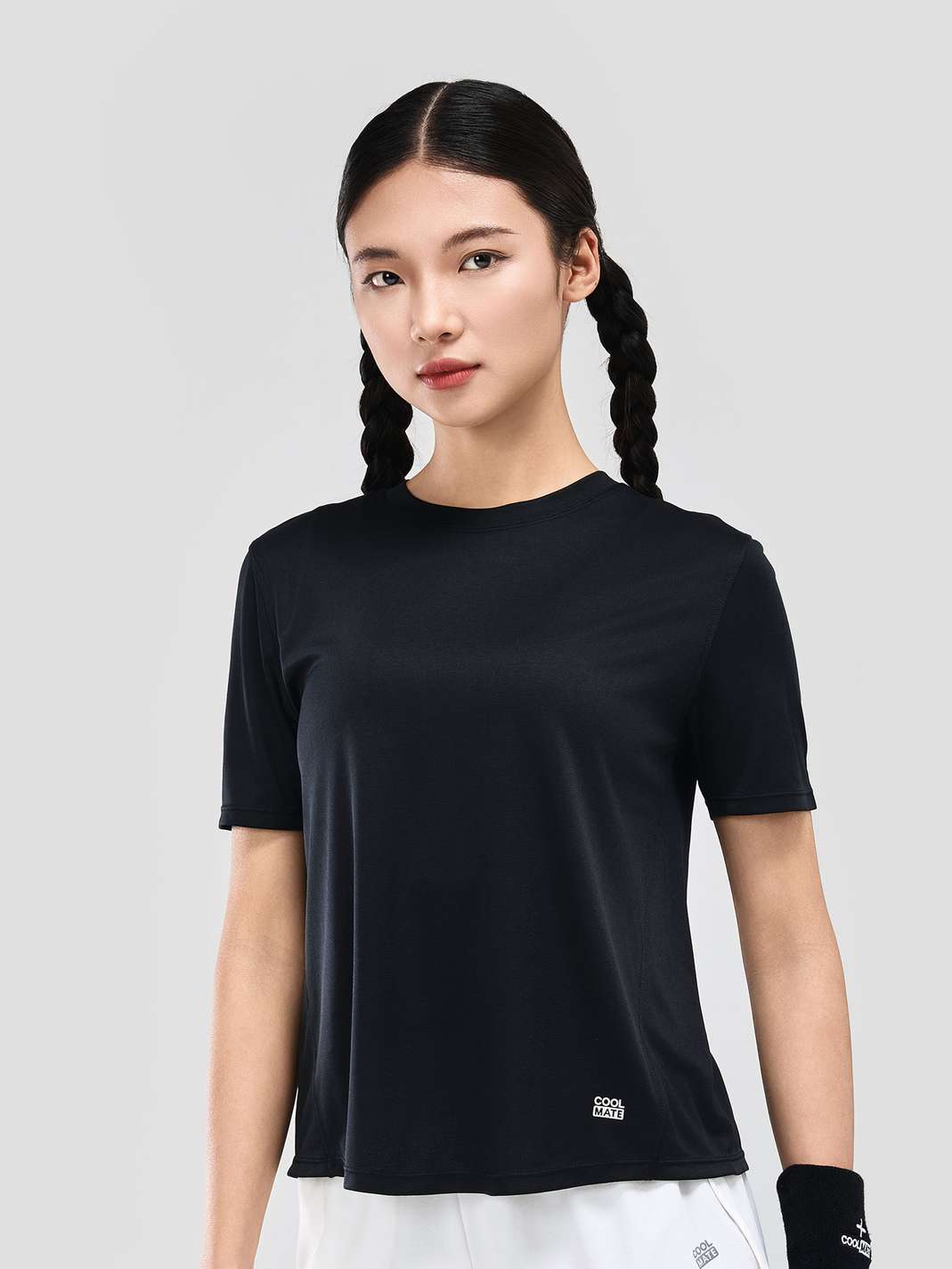 Product Image /image/March2025/ao-the-thao-nu-lightweight-tee-1--den-1_11.jpg