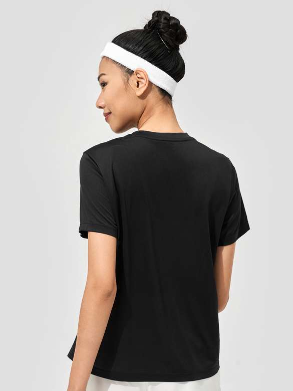 Áo thun nữ chạy bộ Core Tee - undefined