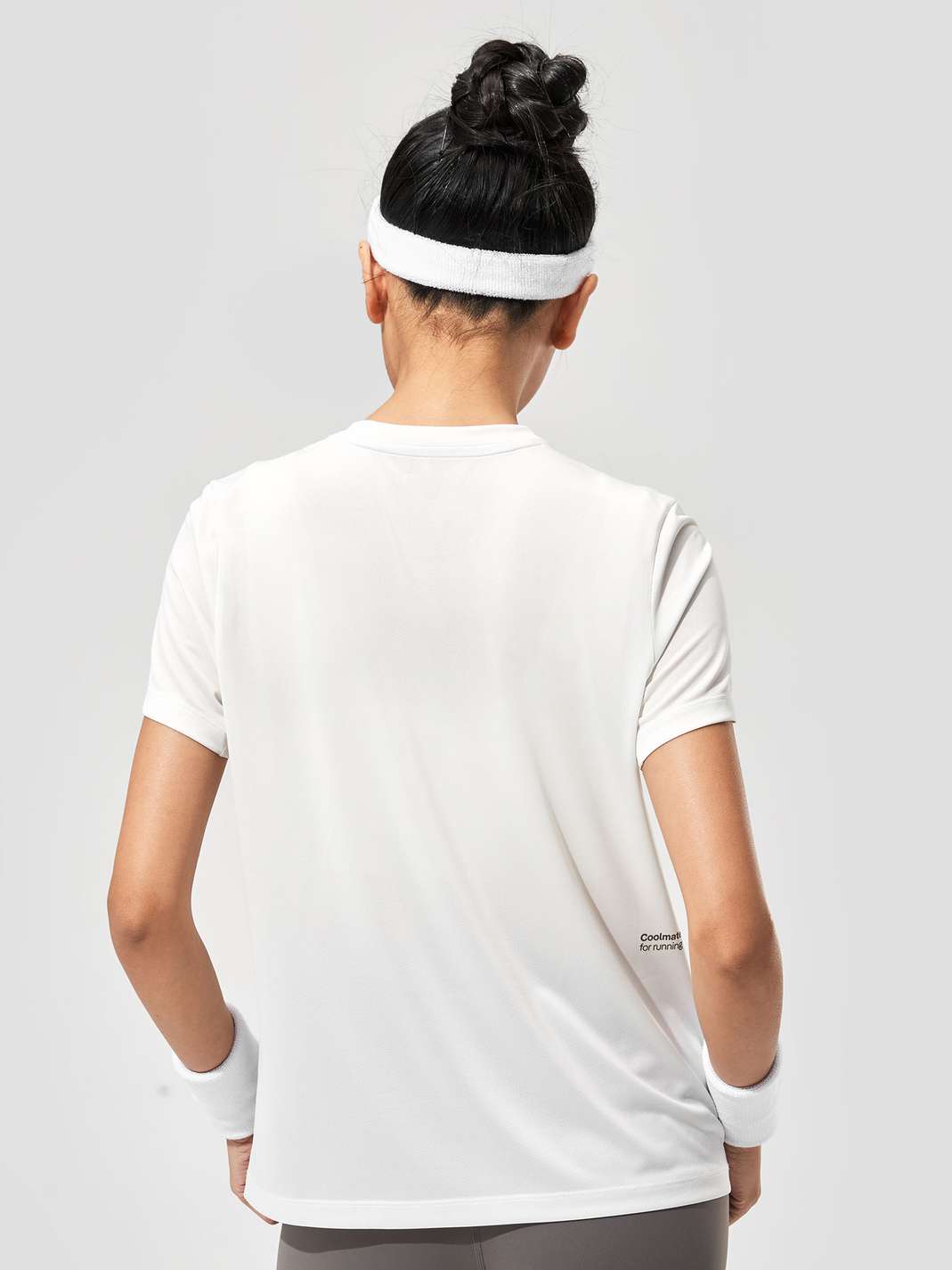 Product Image /image/March2025/ao-thun-nu-chay-bo-core-tee-sieu-nhe-_-xam-vaporous-gray_27.jpg