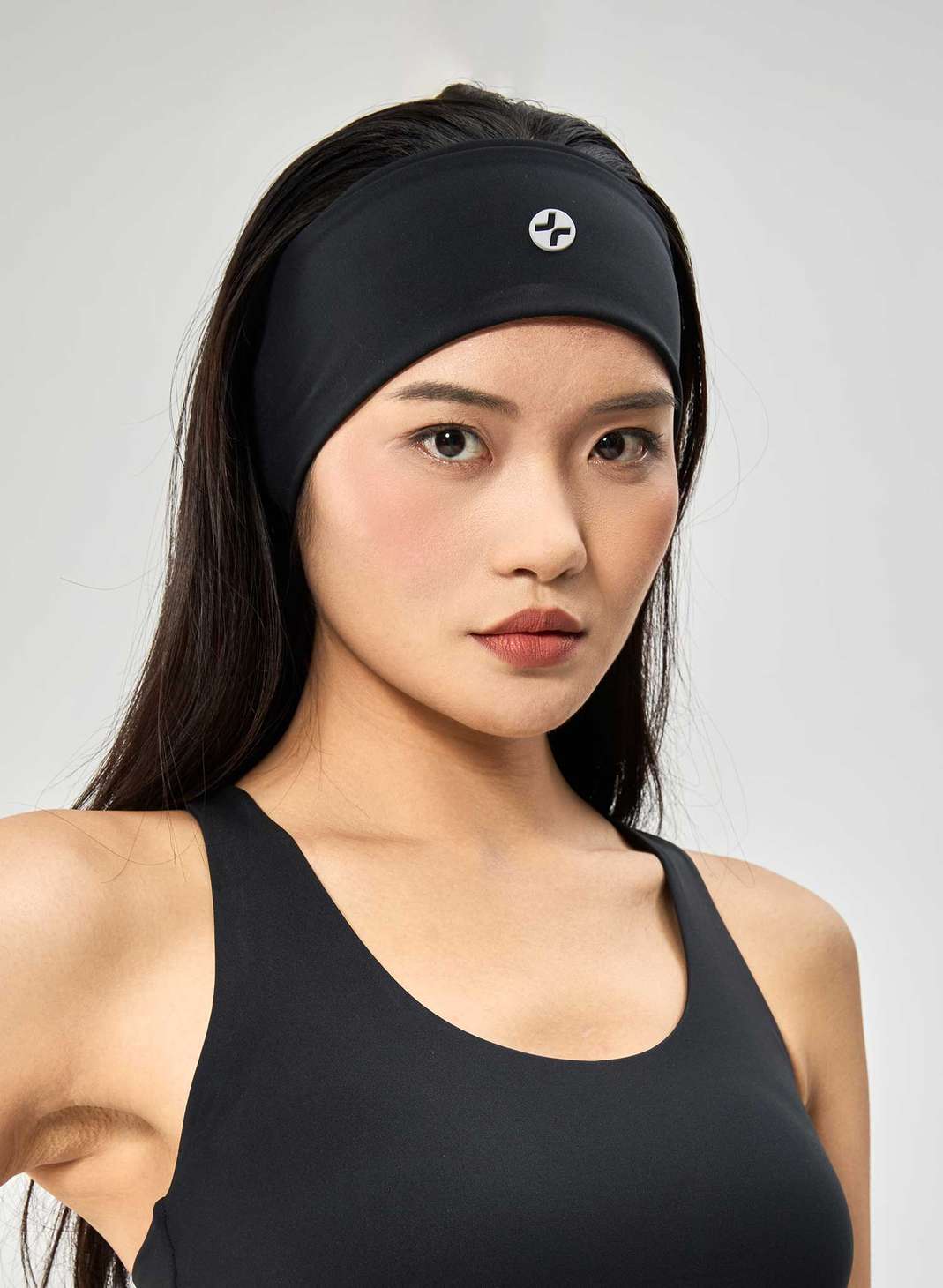 Product Image /image/March2025/bang-do-headband-den-1_51.jpg