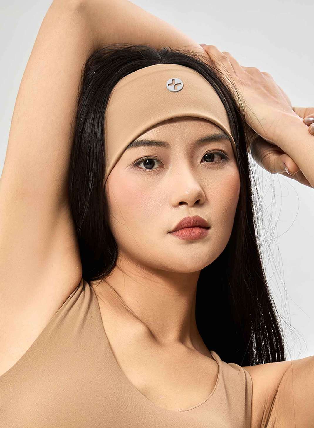 Product Image /image/March2025/bang-do-headband-nau-1_100.jpg