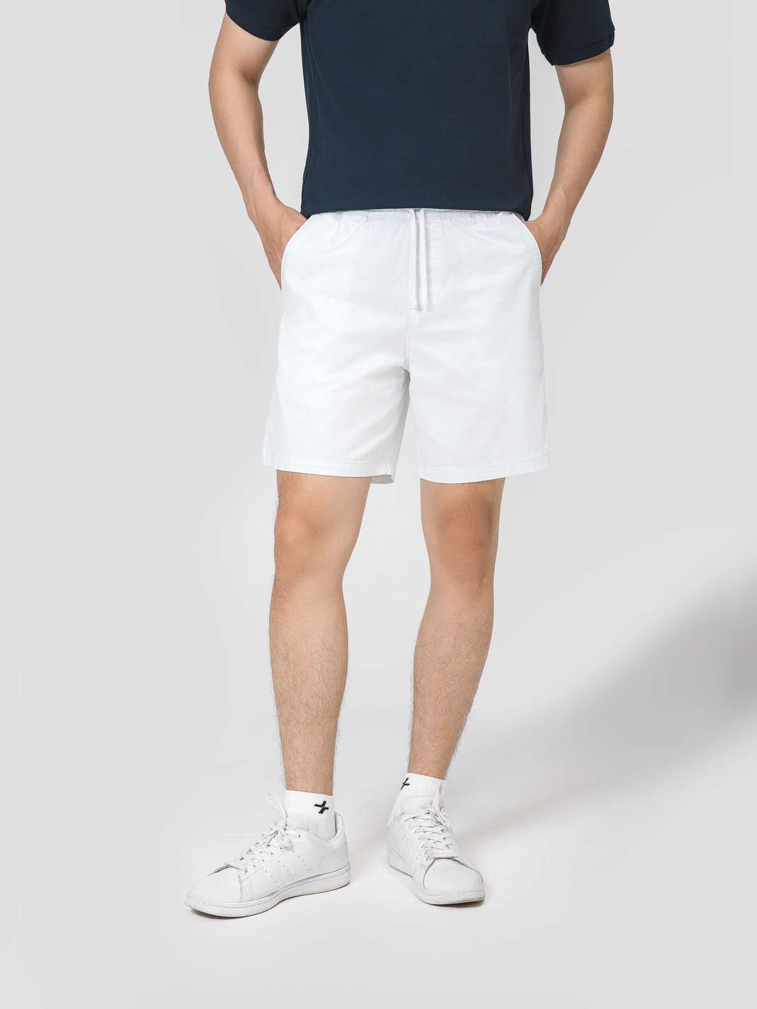 Product Image /image/March2025/quan-chino-nam-7-inch-405-trang.jpg