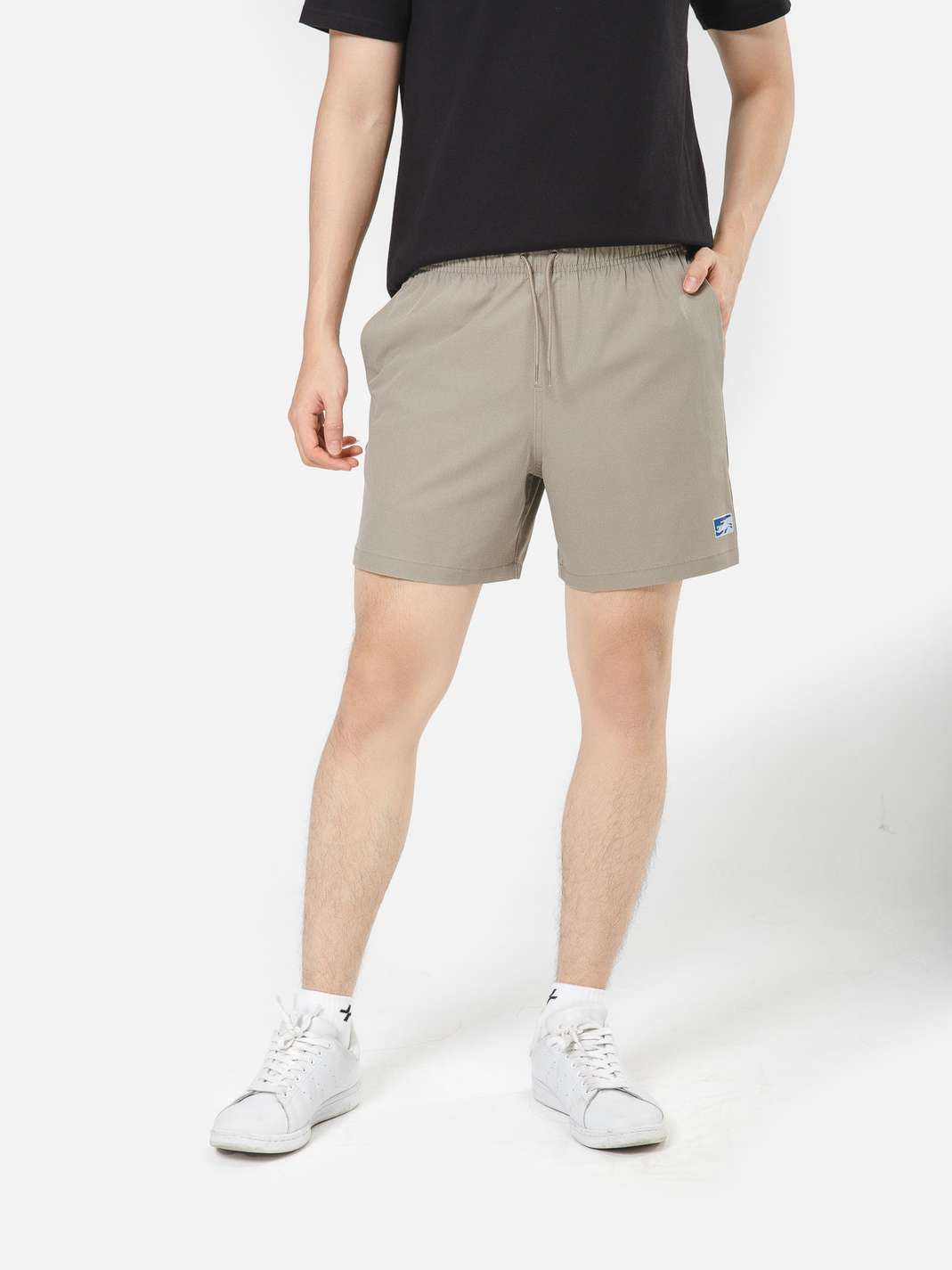 Product Image /image/March2025/quan-nam-travel-short-7-inch-Xam_1.jpg