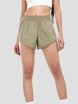 Product side /image/March2025/quan-short-the-thao-nu-co-gian-woven-short-15-xam_7.jpg