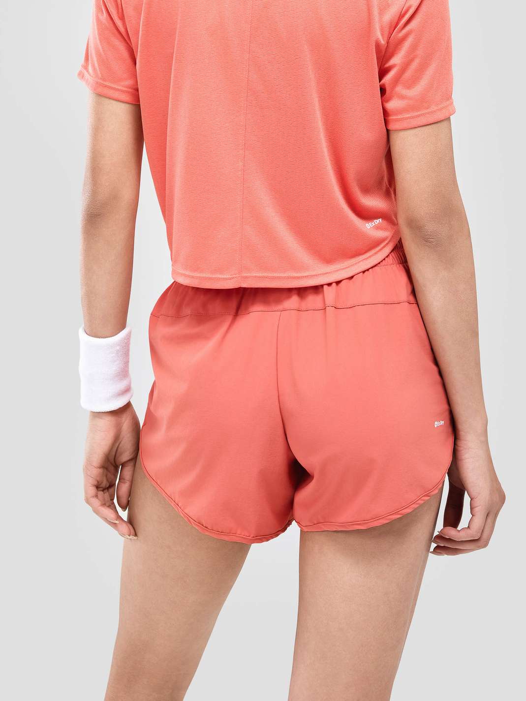 Product Image /image/March2025/quan-short-the-thao-nu-co-gian-woven-short-1575_-cam-hong.jpg