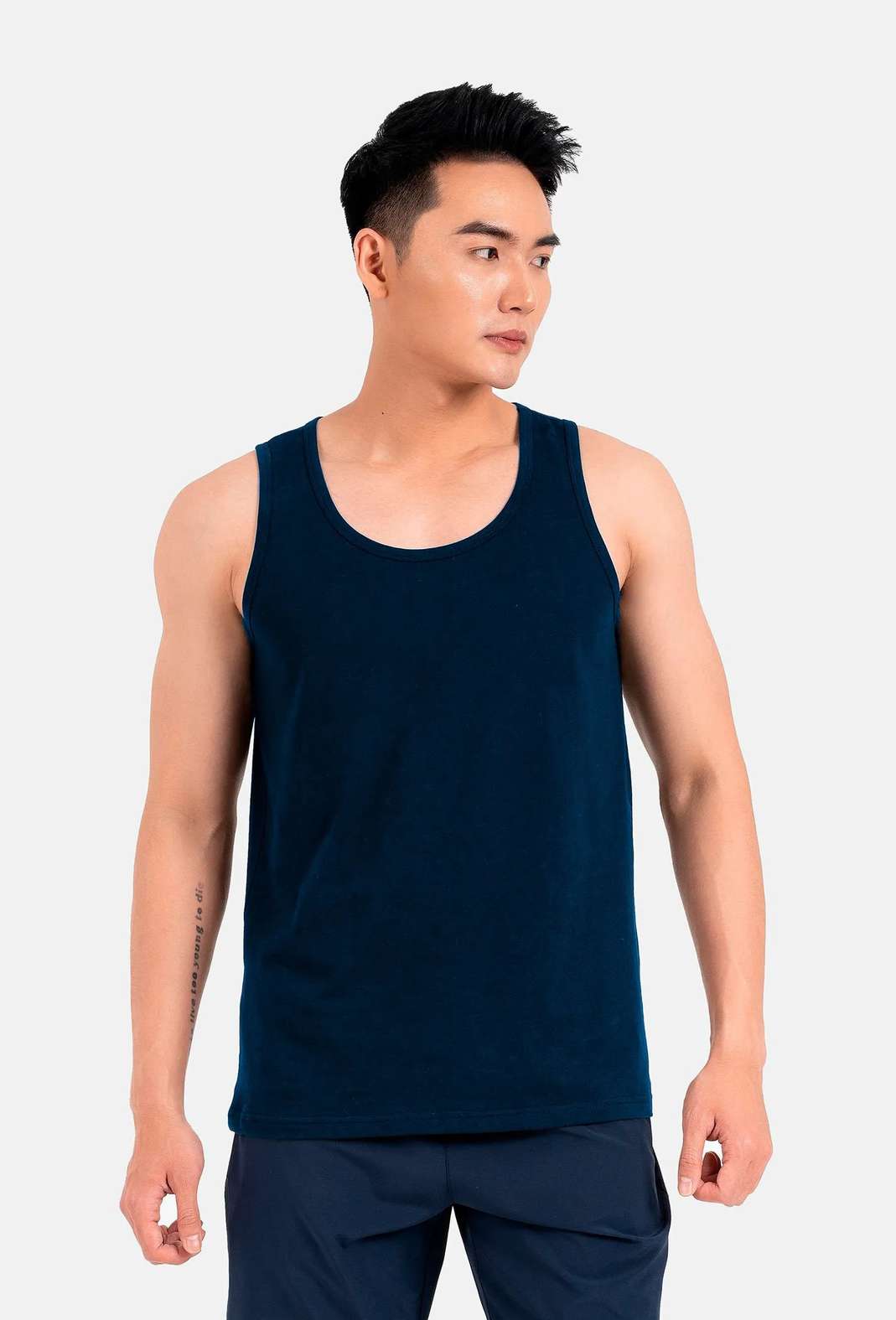 Product Image /image/May2023/3_lo_basics_mau_navy_2.jpg