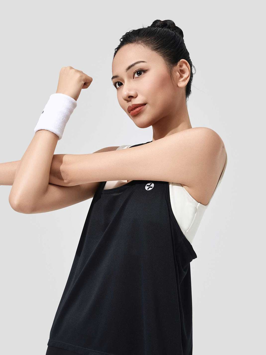 Product Image /image/May2025/ao-singlet-nu-chay-bo-core-tee-sieu-nhe-1-den.jpg