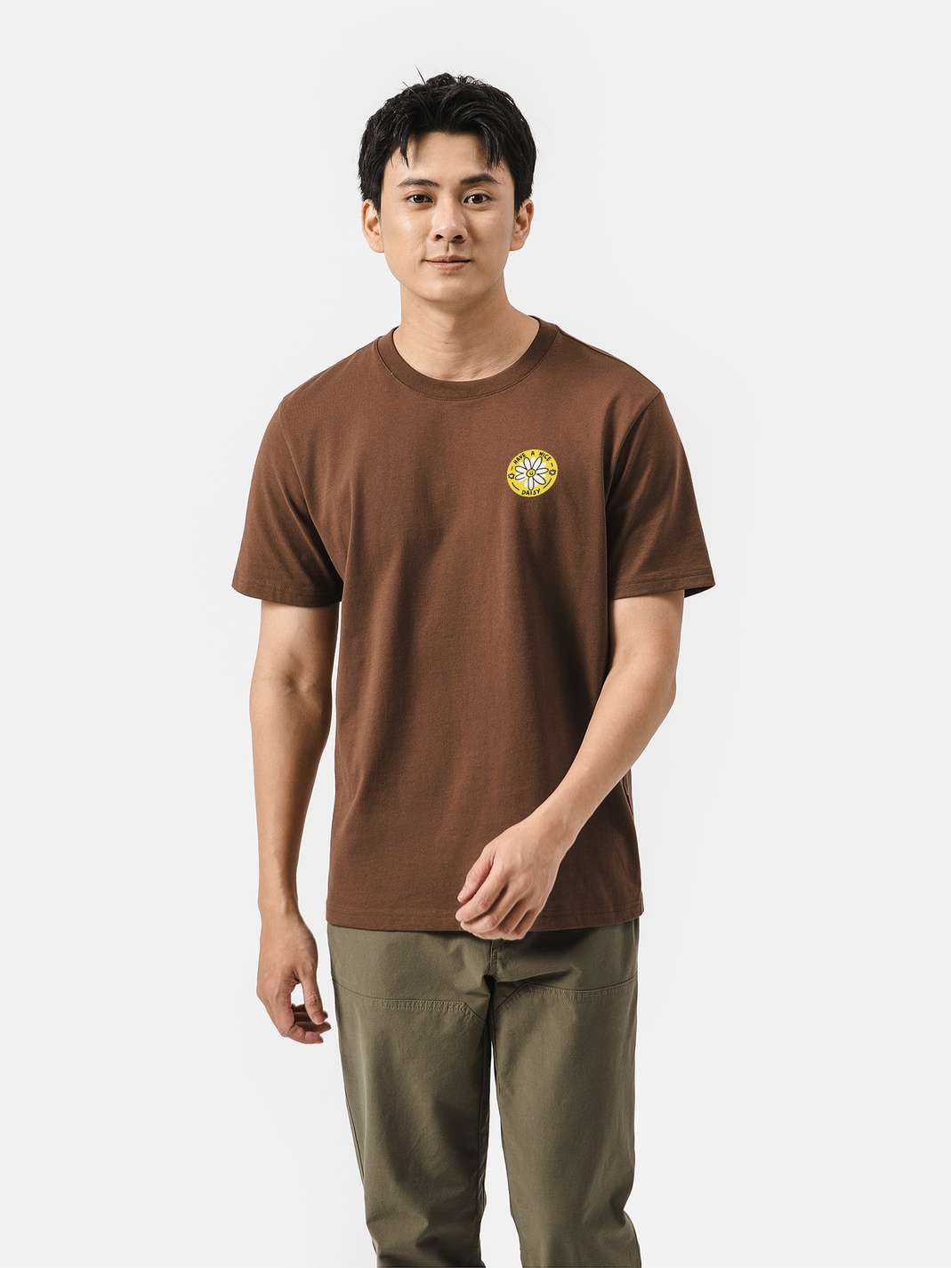 Product Image /image/May2025/ao-thun-cotton-220-regular-have-a-nice-daisy-Nau_Front.jpg