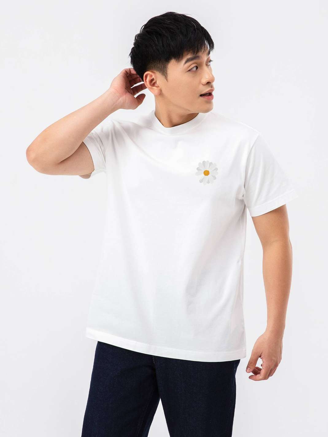 Product Image /image/May2025/ao-thun-cotton-compact-hoa-cuc-7-trang.jpg
