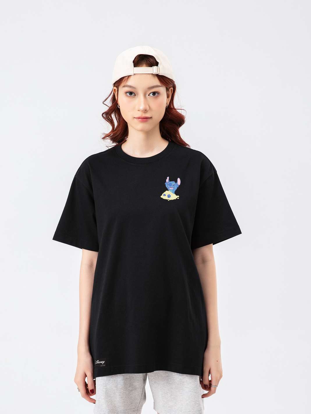 Product Image /image/May2025/ao-thun-relaxed-fit-in-stitch-coastal-cool-Den_FRONT-den.jpg