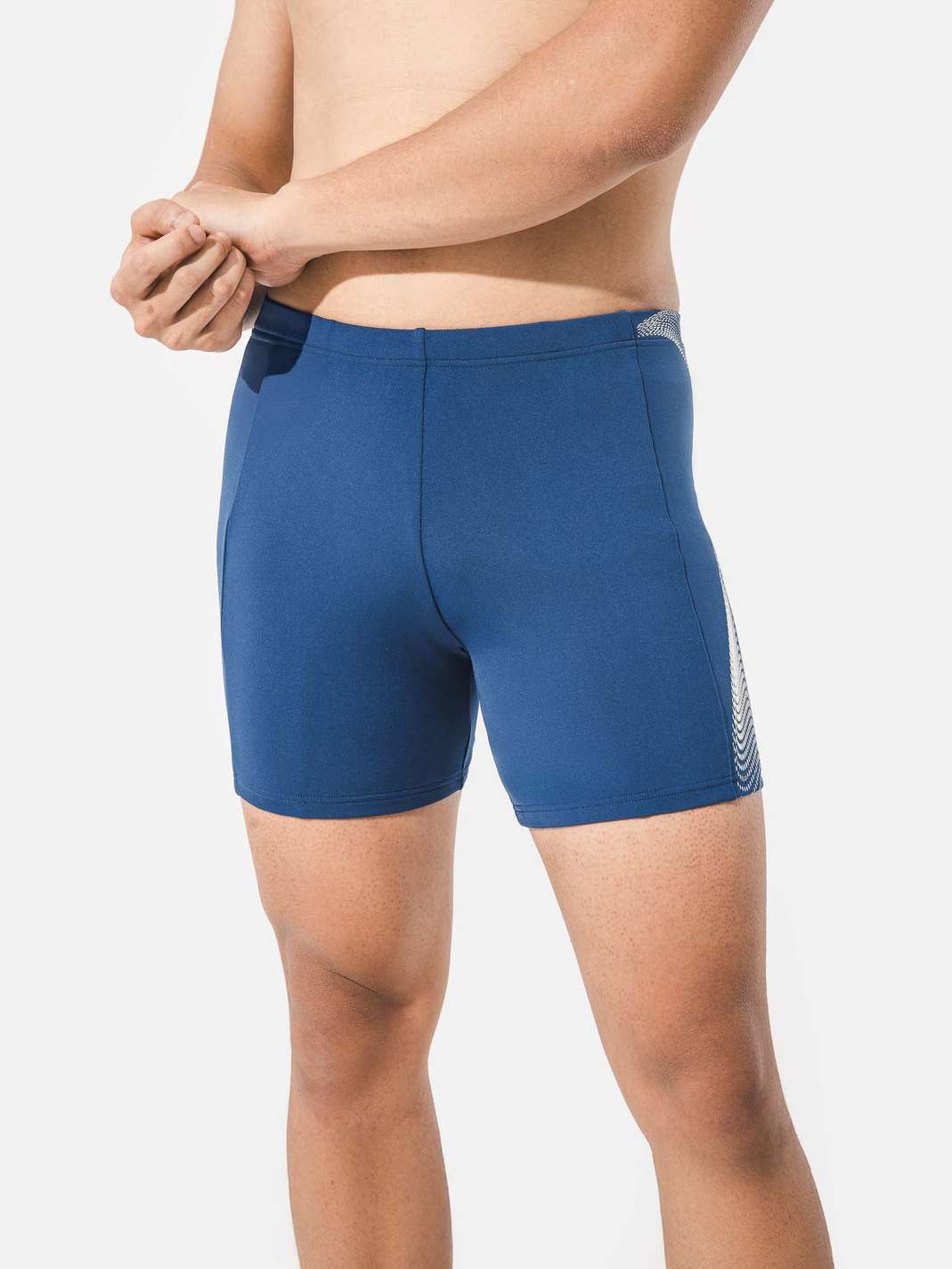 Product Image /image/May2025/quan-boi-aquasport-5-inch-671-navy.jpg