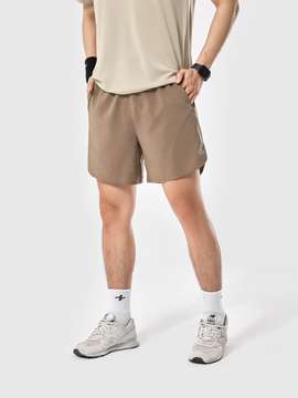 Product side /image/May2025/quan-short-the-thao-nam-6-inch-tui-zipped-Nau_1.jpg