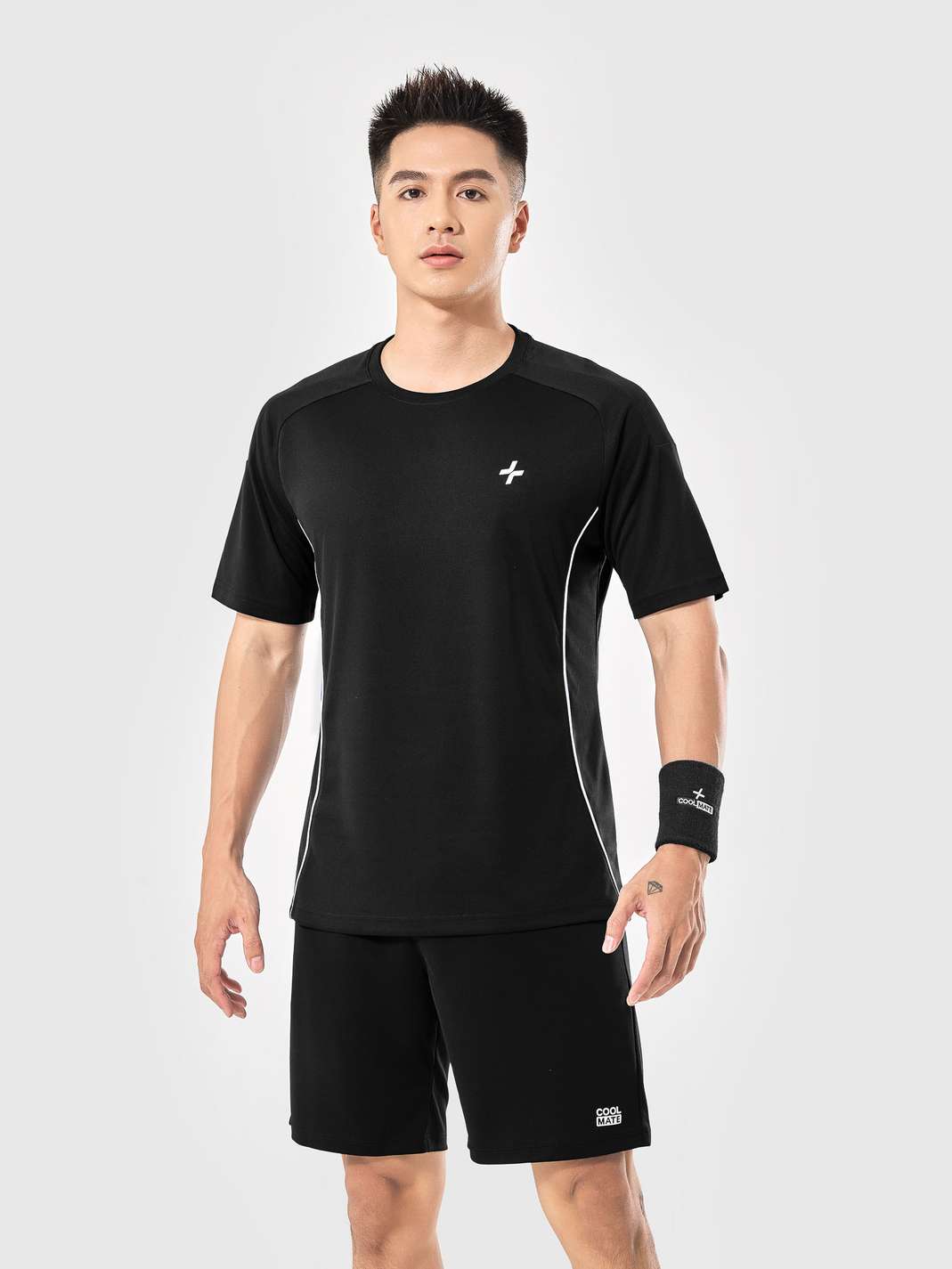Product Image /image/May2025/t-shirt-the-thao-nam-flexline-active-Den_1.jpg