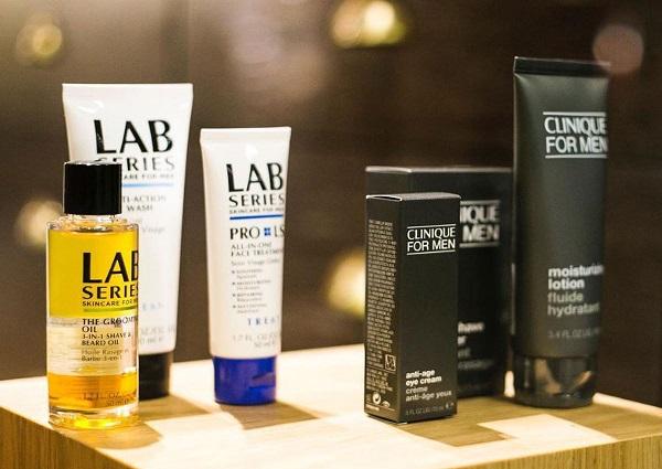 Sử dụng sản phẩm dành cho da là cách kiềm dầu cho nam tốt nhất