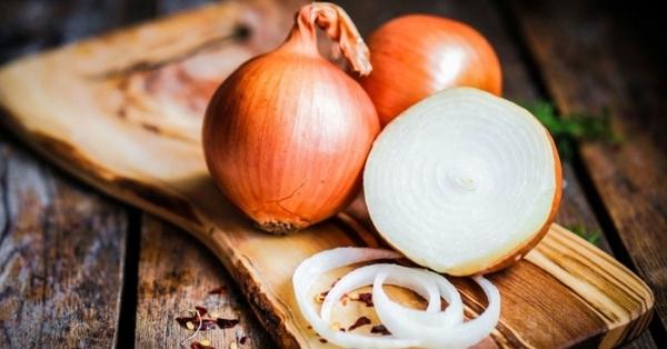 Hành tây gây hôi miệng
