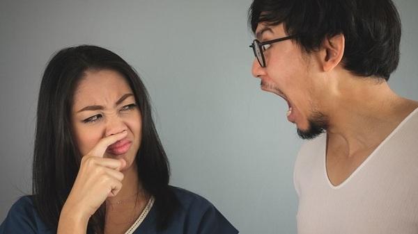 Đồ ngọt gây hôi miệng