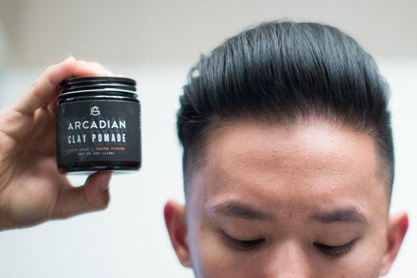 Clay pomade vuốt tóc cho nam.