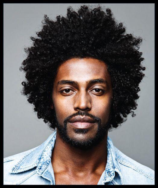 Kiểu tóc Afro.