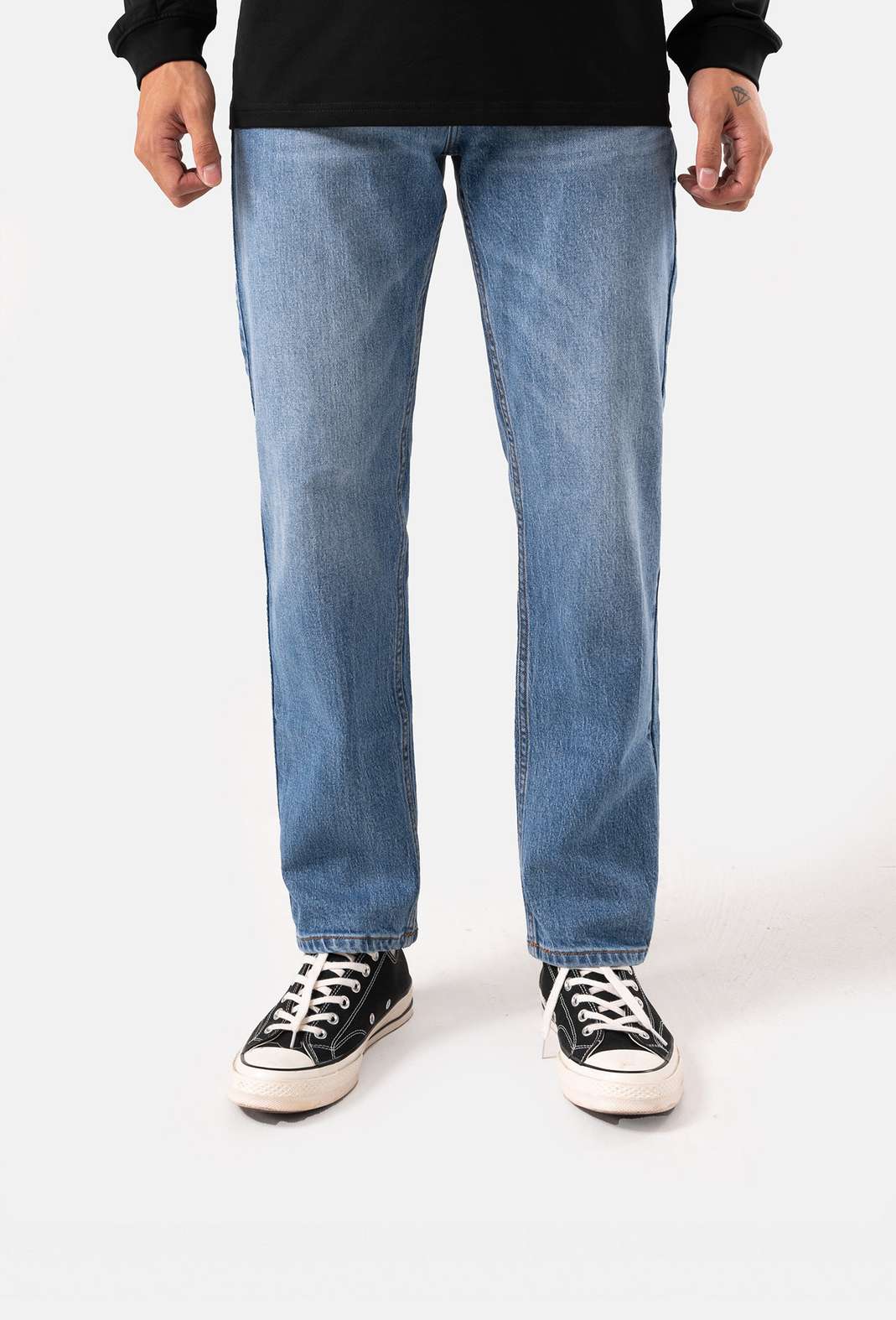 Product Image /image/November2022/anh-mau-jeans-regular-s3-xanh-nhat-5_94.jpg