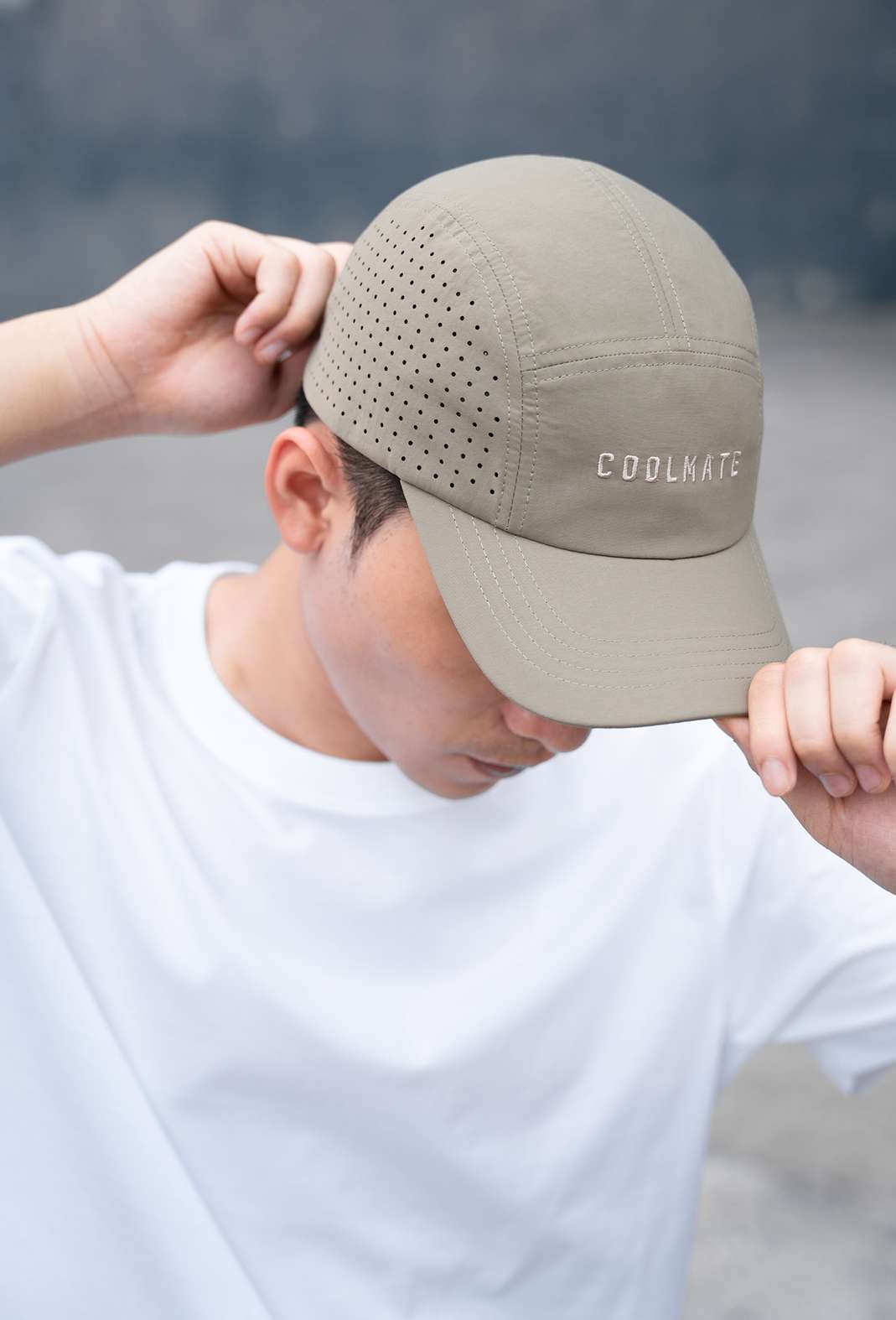 Product Image /image/November2022/anh-mau-mu-tech-cap-theu-logo-coolmate-2.jpg