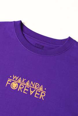 Product side /image/November2022/ao-thun-Marvel-Oversize-Wakanda-Forever-9.jpg