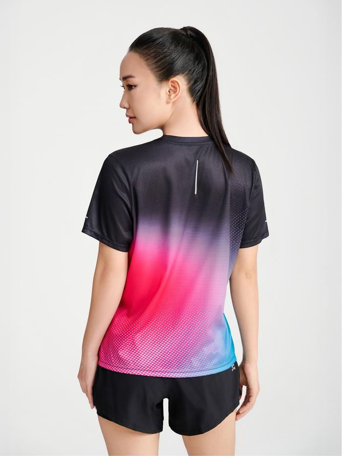 Áo thun chạy bộ nữ logo Coolmate - undefined