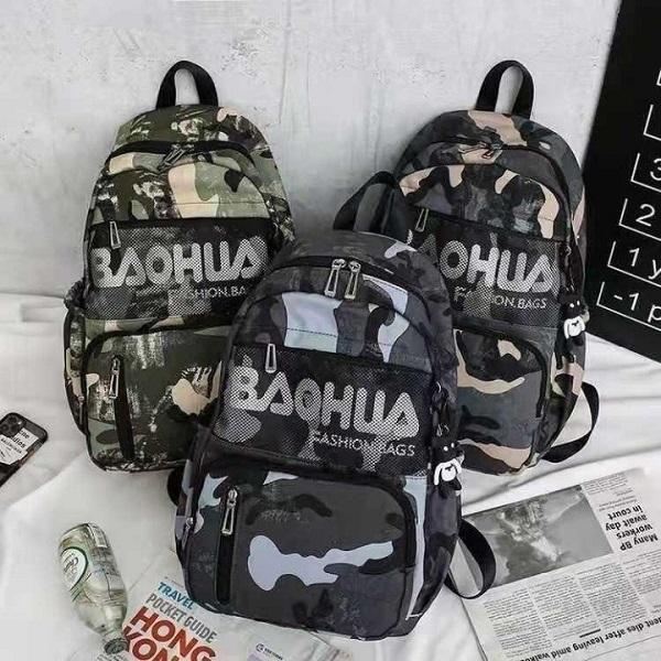Có khá nhiều phụ kiện họa tiết camouflage độc đáo, lạ mắt