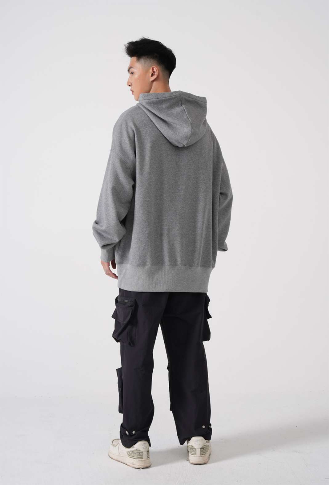 Product Image /image/October2022/anh-mau-ao-hoodie-oversize-84rising-typography-5.jpg