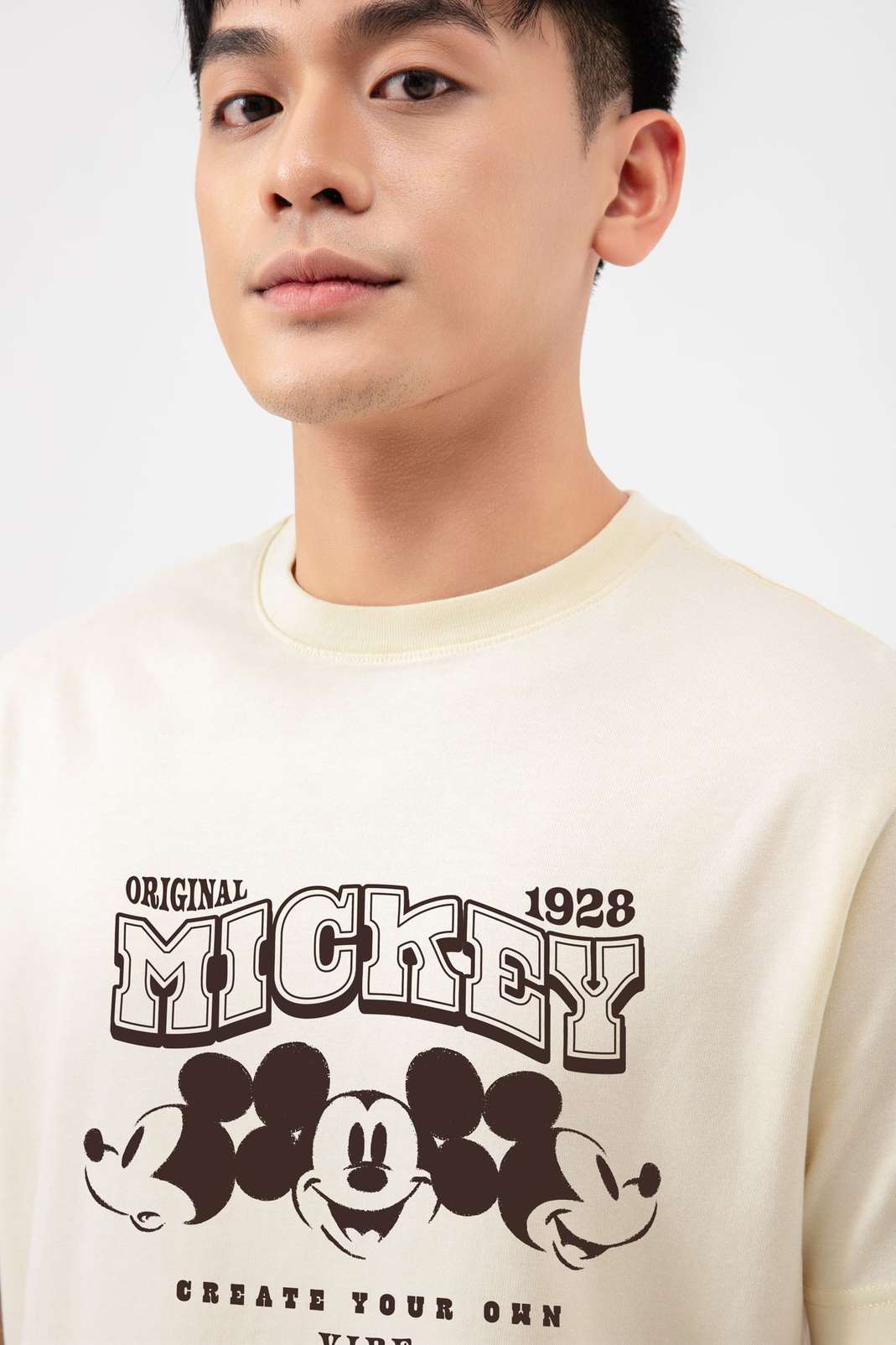 Product Image /image/October2024/Starring_Mickey_Retro_Jam_4.3.jpg