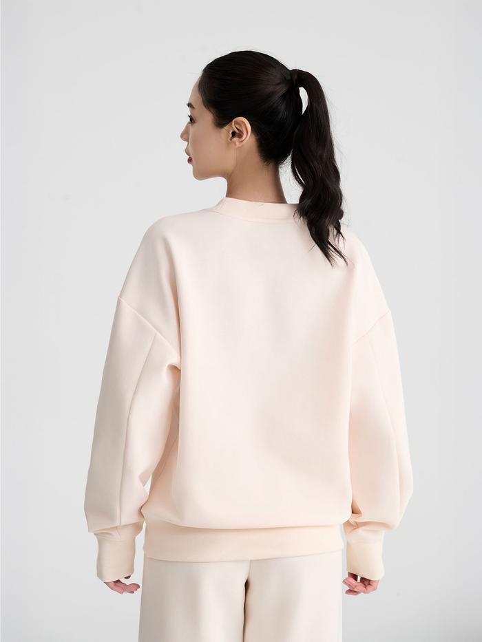 Áo nỉ thể thao nữ Studio Sweater Oversized - undefined