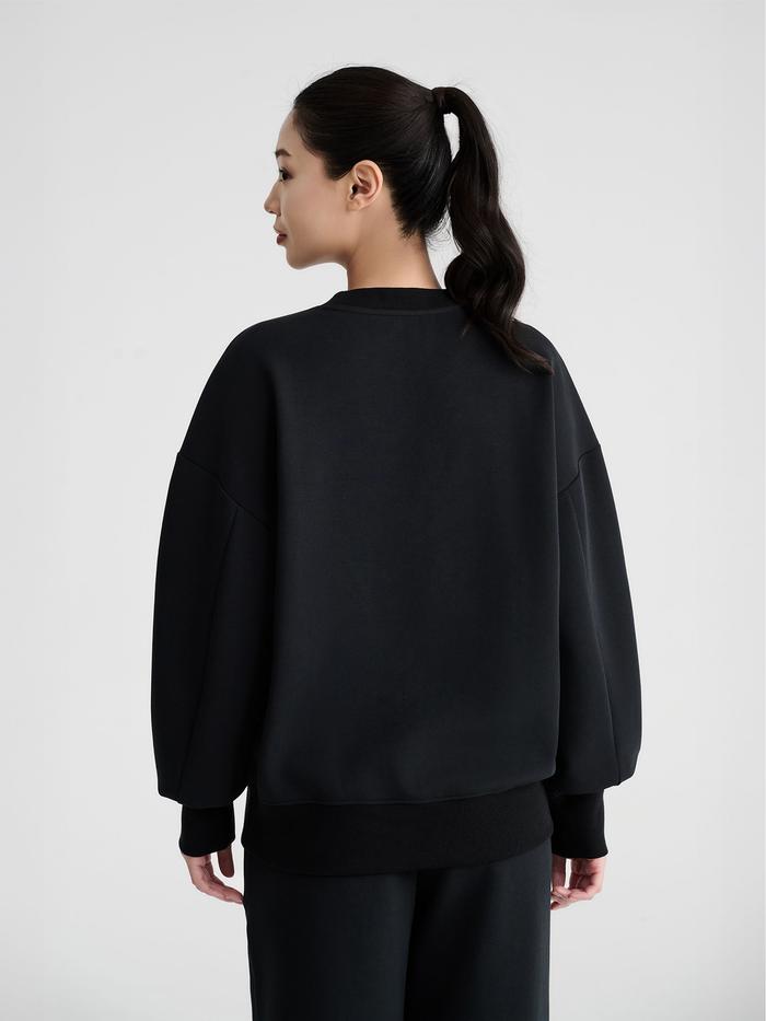 Áo nỉ thể thao nữ Studio Sweater Oversized - undefined