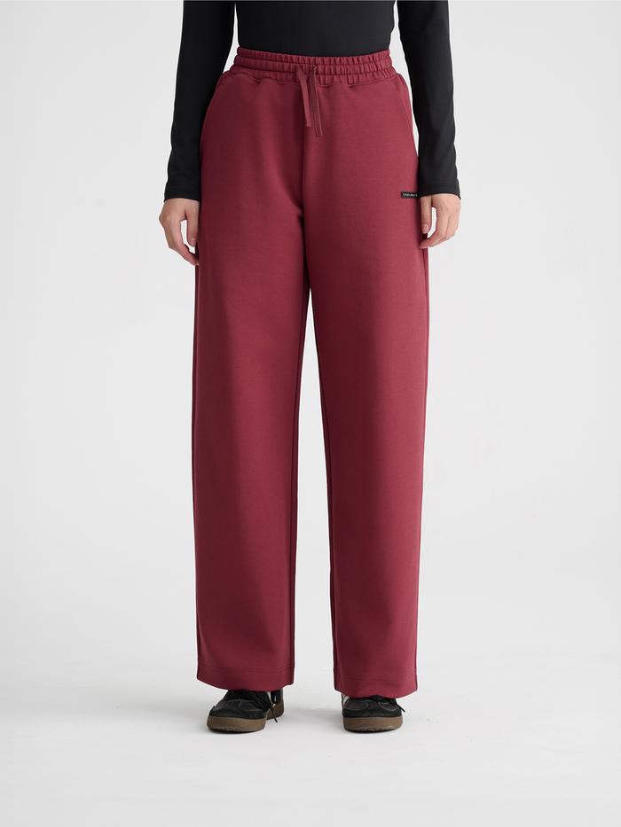 Quần dài thể thao nữ Studio Pants - undefined
