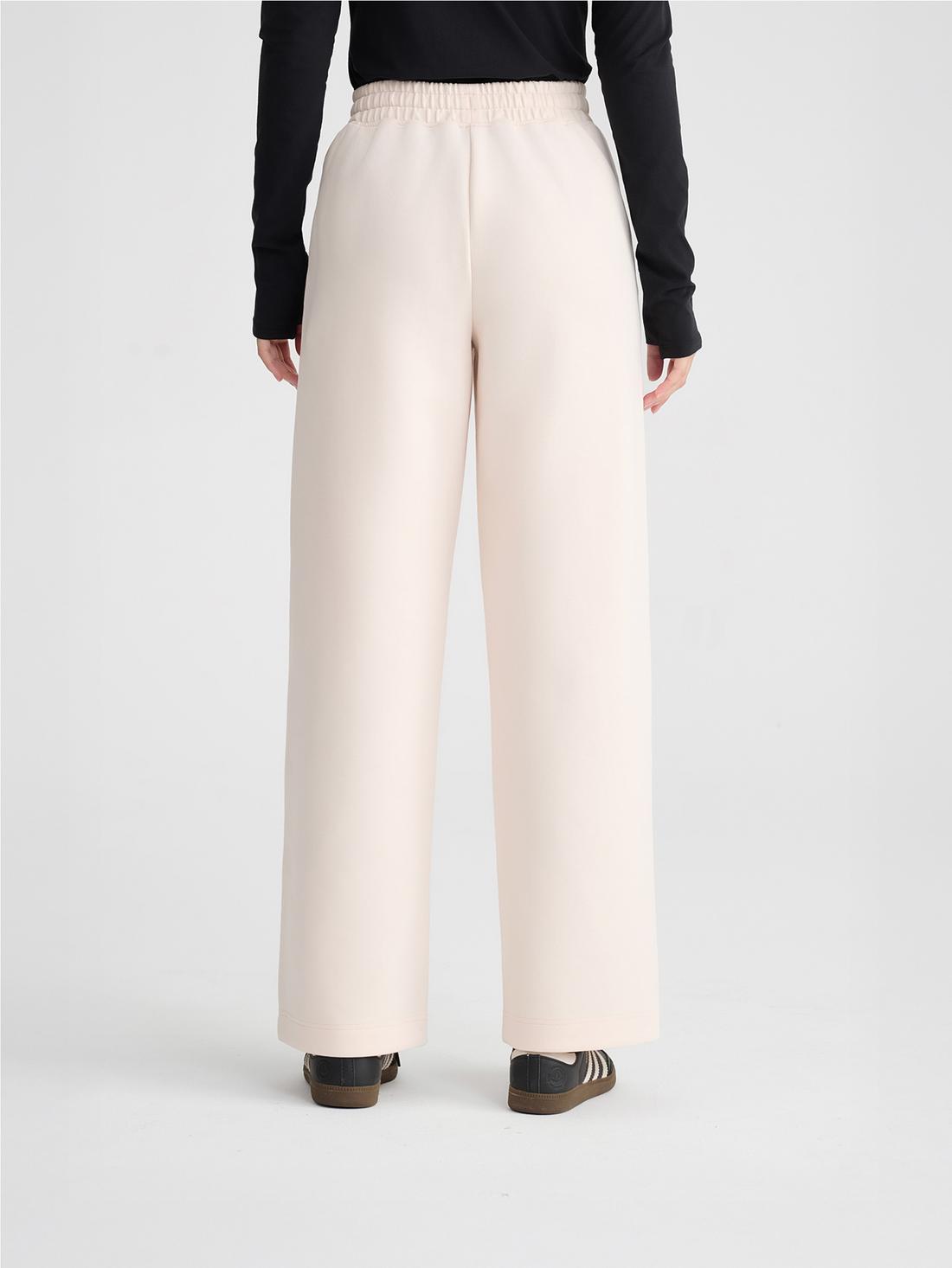 Quần dài thể thao nữ Studio Pants - undefined