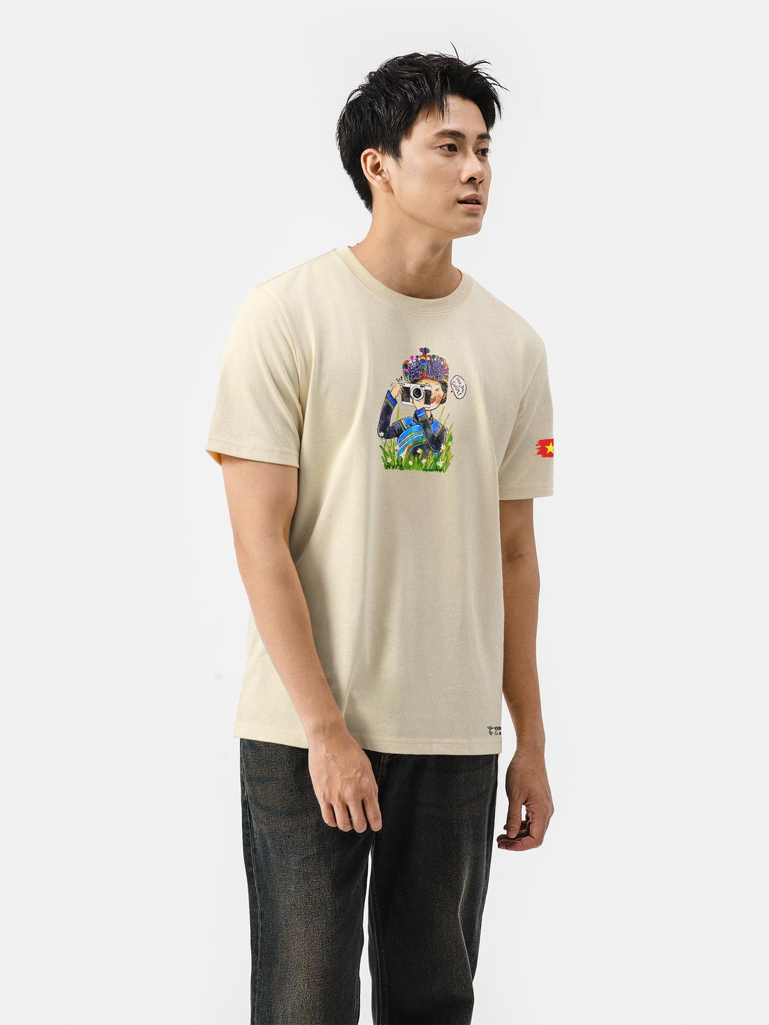 Áo in C&S Kỷ yếu trên bản - Em chụp ảnh - undefined