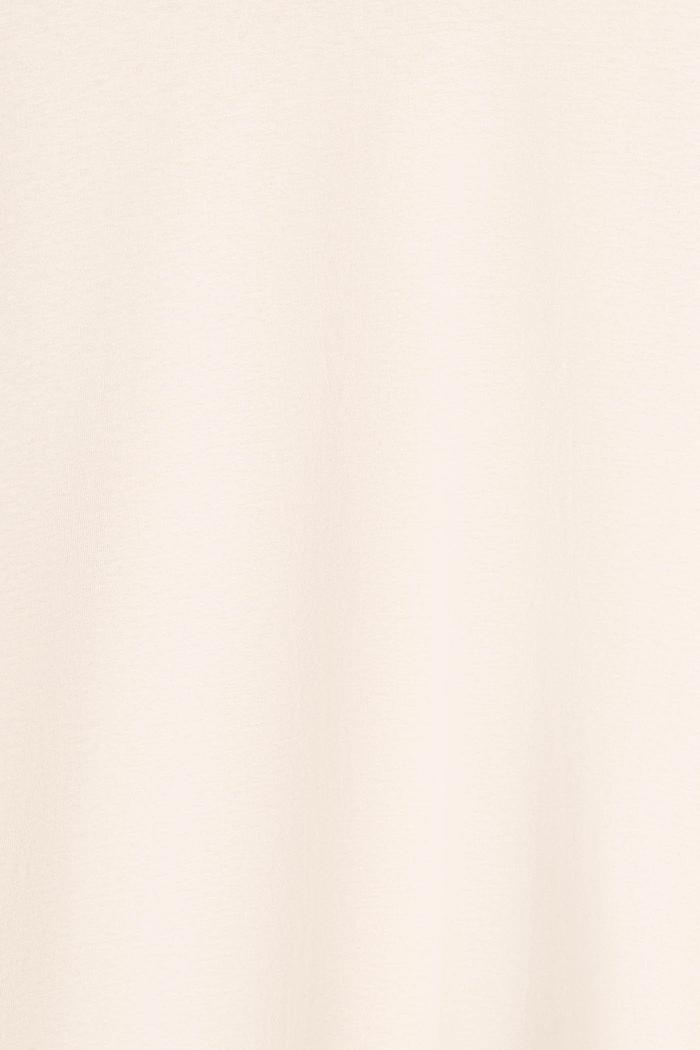 Áo Thun Care & Share Tuat - undefined