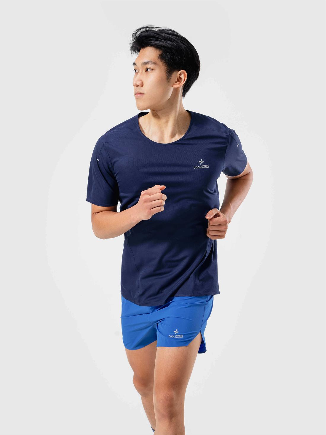 Áo thun chạy bộ không đường may CoolFast - undefined