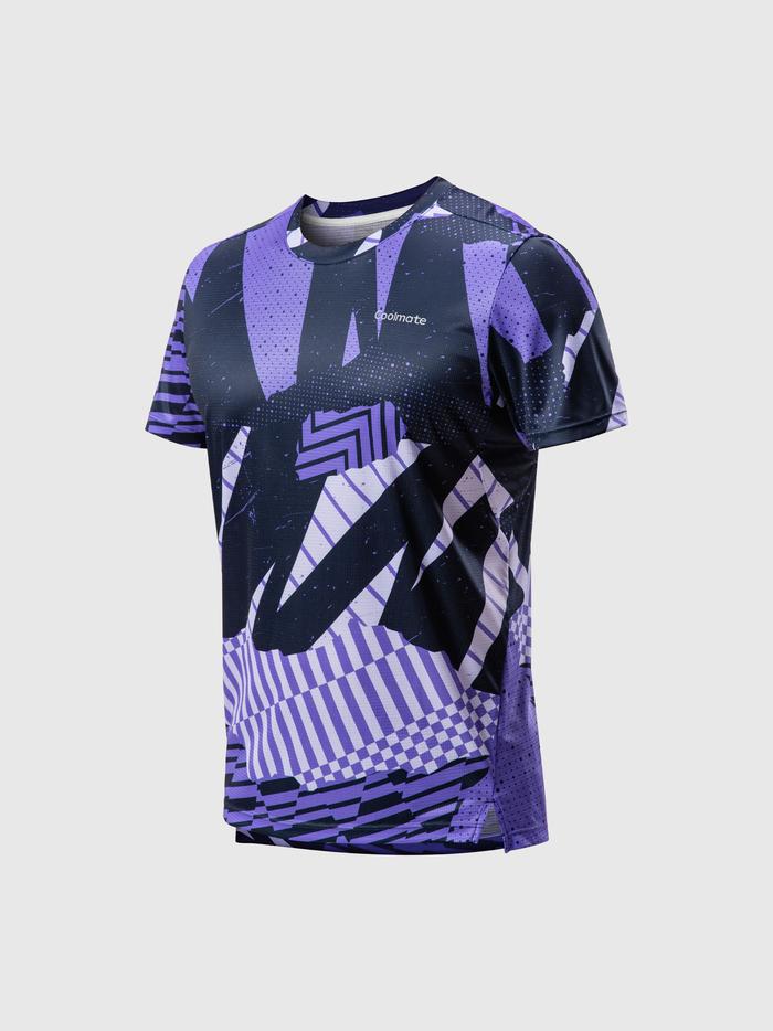 Áo thun chạy bộ Graphic Geometric - undefined