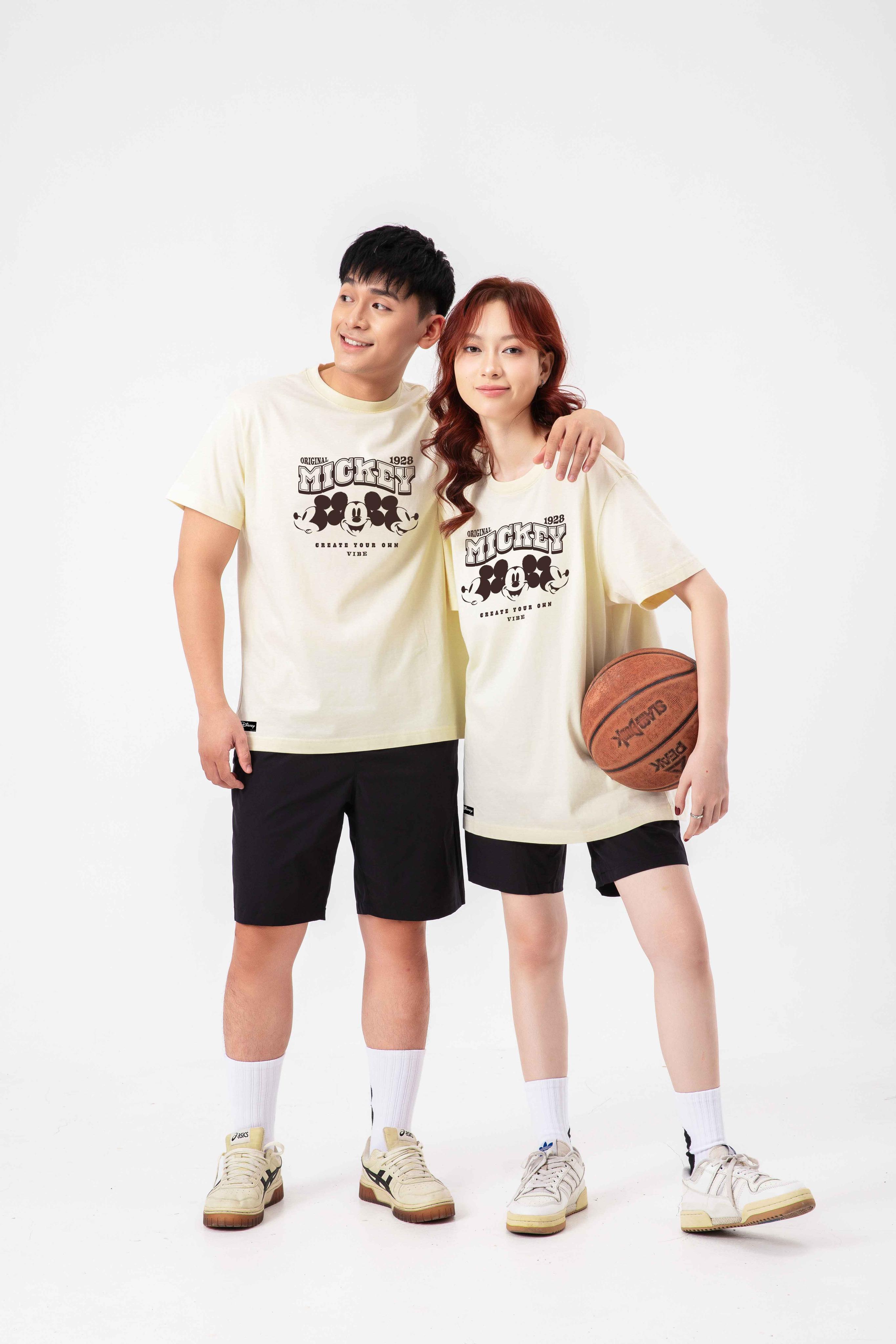 áo thun oversize shorts retro