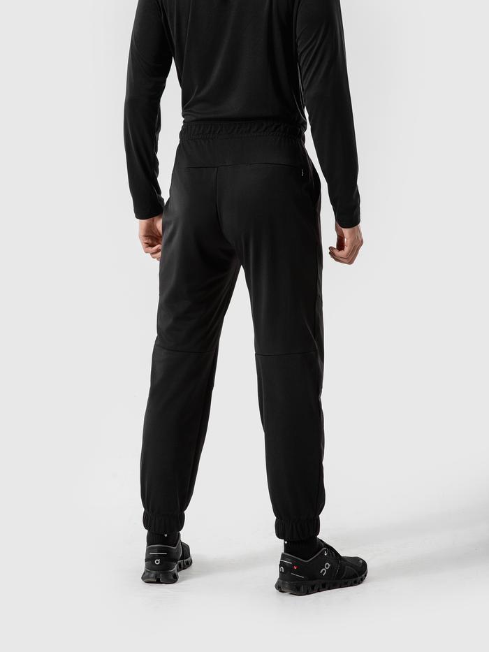 Quần Jogger thể thao Track Pants Essential - undefined