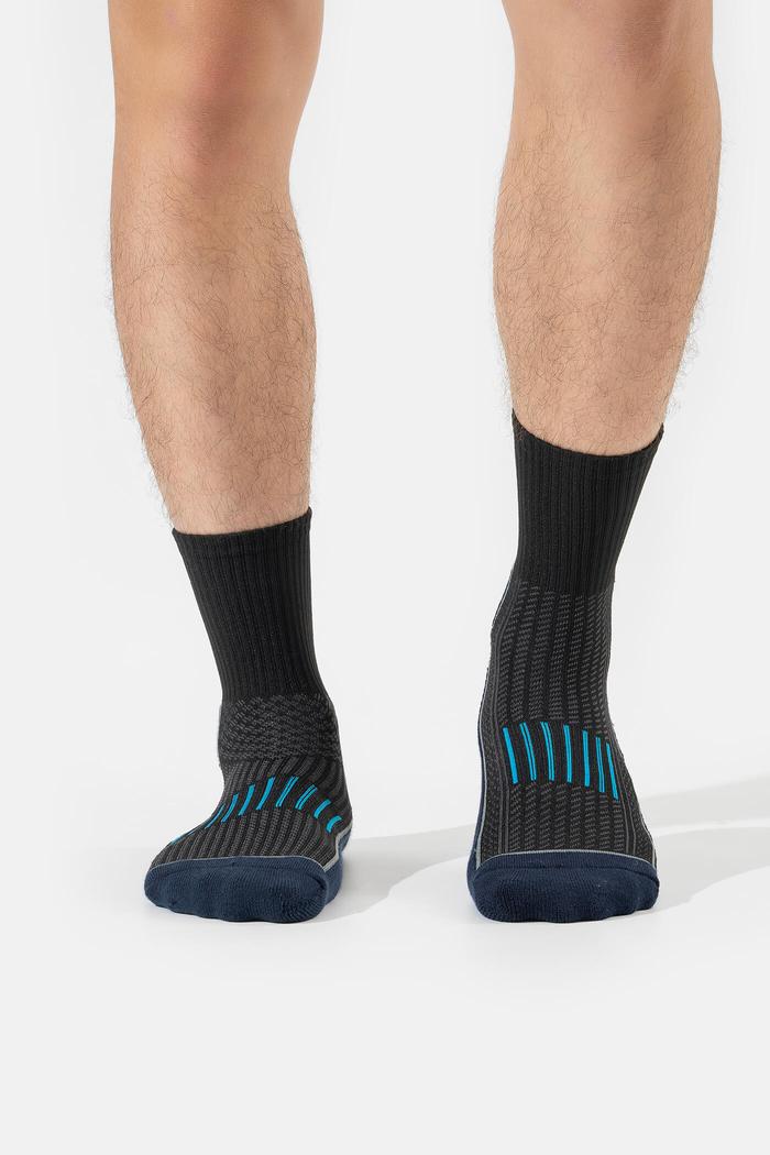 Tất Nam Chạy Bộ Active Cổ Dài - undefined